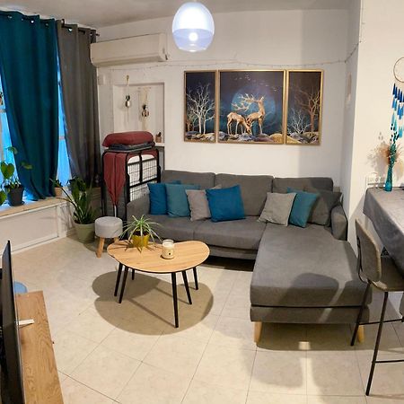 Dotan'S Boutique Apartments - By The Beach! Tel Aviv Exterior photo